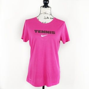 NIKE ▪ Tennis Tee Shirt in fuschia, NWOT